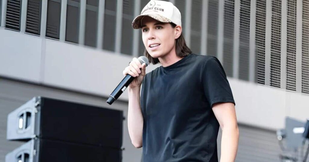 Danae Hays Biography, Age, Height